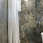 Fourni In Driopis アパート Dhriopís