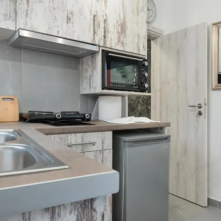 Apartment Fourni In Driopis *